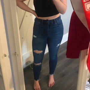 American Eagle “The Dream Jean” high waisted jeans